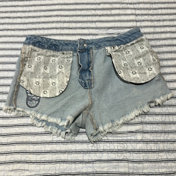 Mossimo Women's Jean  Distressed Denim High Rise short Size 6/28 - Picture 5 of 11